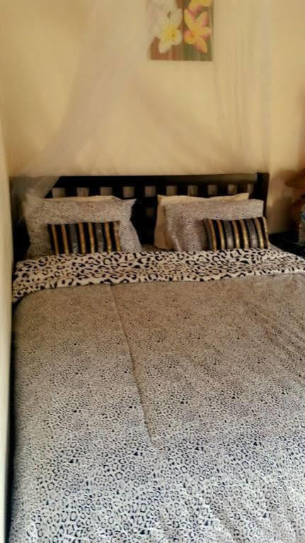 Oyo 90532 Verra Guest House Seminyak Zewnętrze zdjęcie